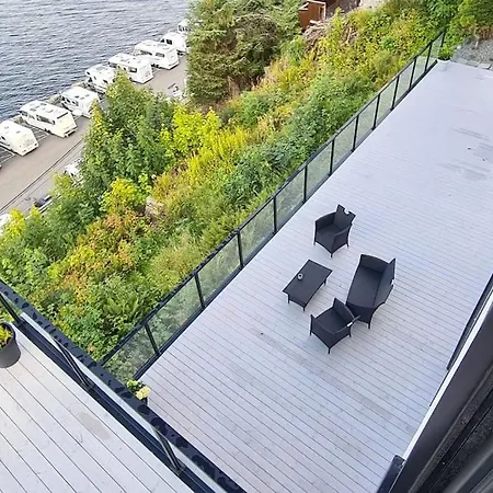 Fjord View In Centre With Parking Alesund