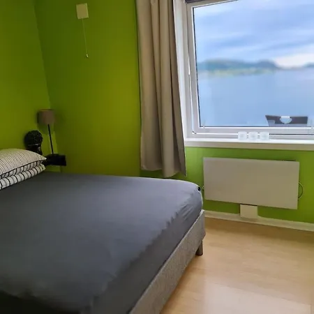 Fjord View In Centre With Parking Alesund