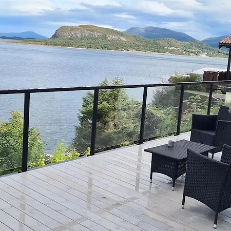 Fjord View In Centre With Parking Ålesund