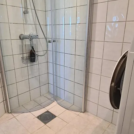 فيلة Fjord View In Centre With Parking *