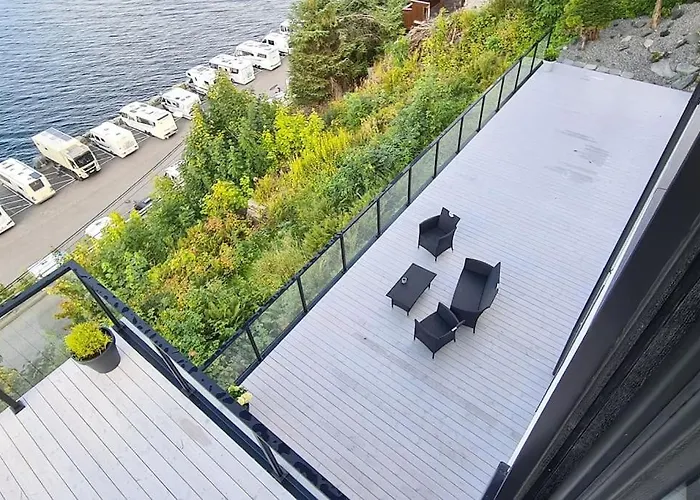 Fjord View In Centre With Parking Ålesund