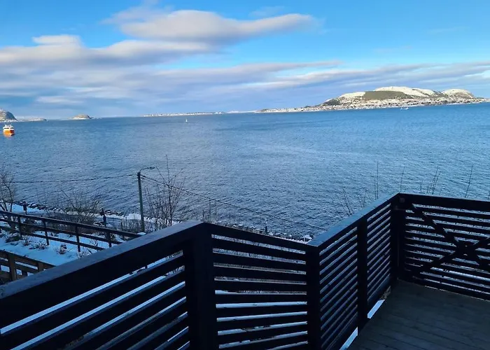 Fjord View In Centre With Parking Villa